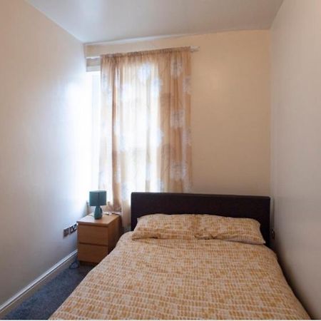 Ferienwohnung Brooklyn Place Leeds  Exterior foto