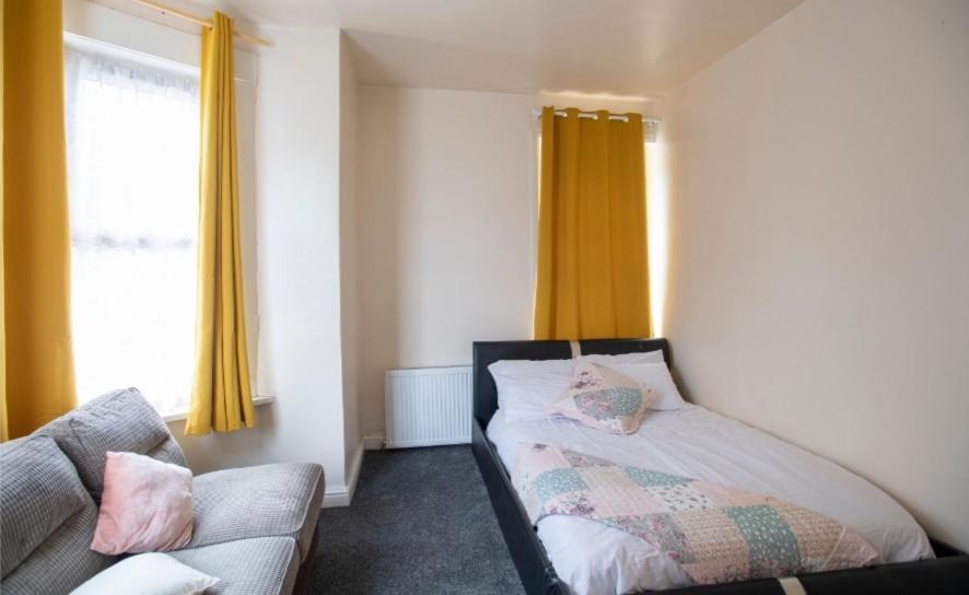 Ferienwohnung Brooklyn Place Leeds  Exterior foto